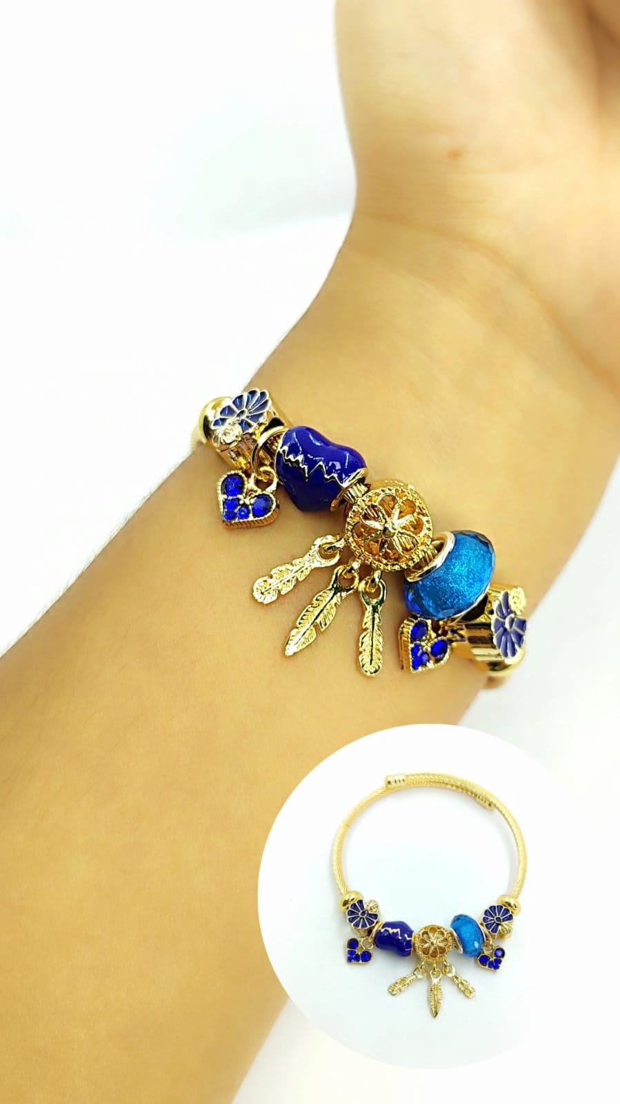 PANDORA DORADA MOMENTOS