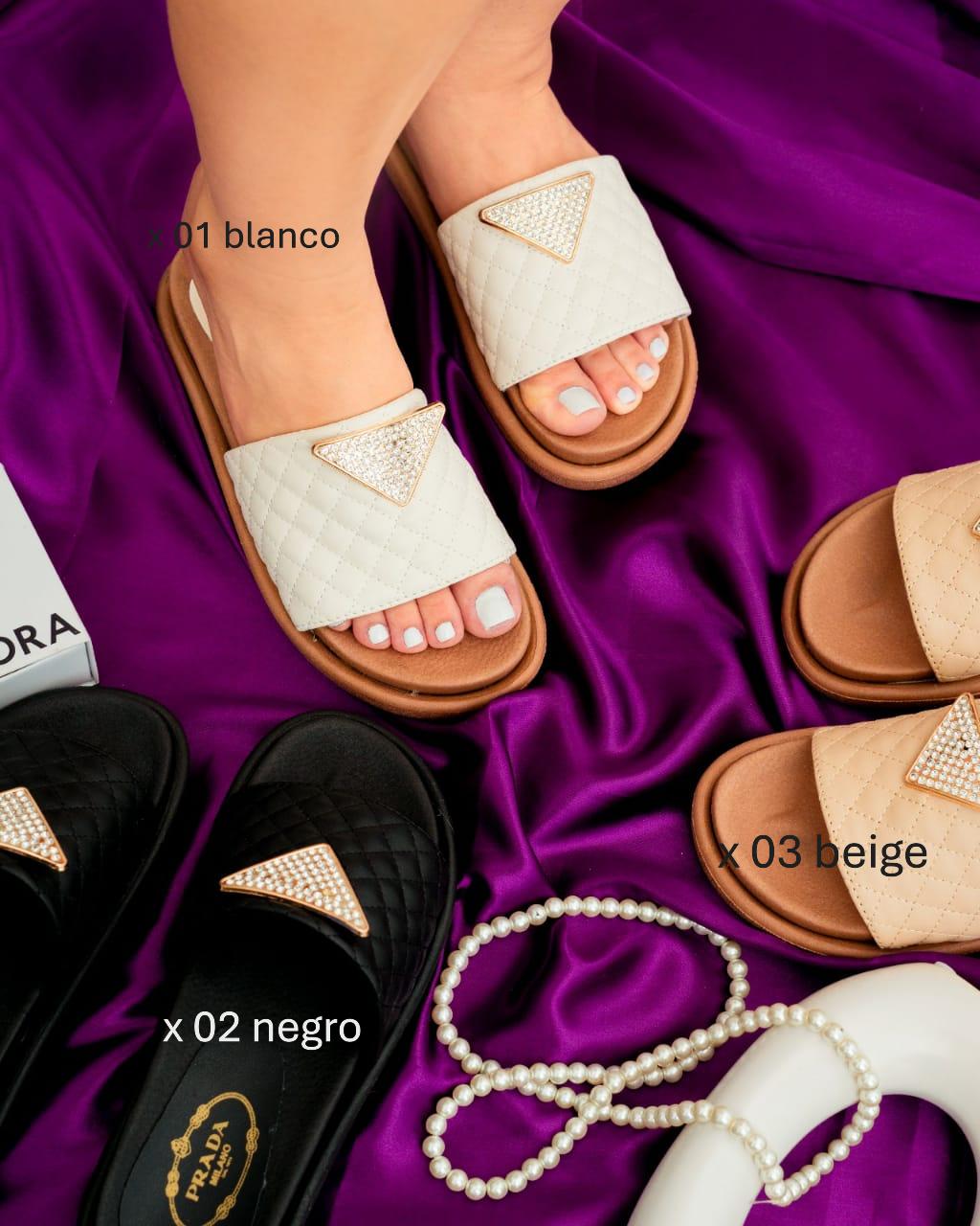 Sandalia Chanel Negra